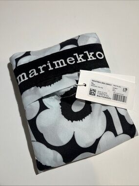 NWT Marimekko Mini Unikko SmartBag Packable Foldable Tote - Black x Light Blue